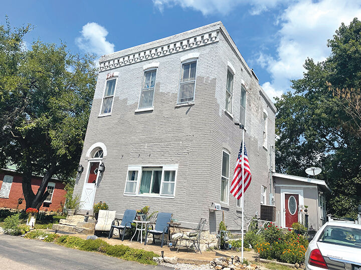 Home on 126 East Kelley St.